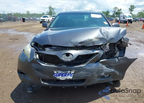 2009 Toyota Camry Se V6 z USA, uszkodzony, nr VIN 4T1BK46K69U091862